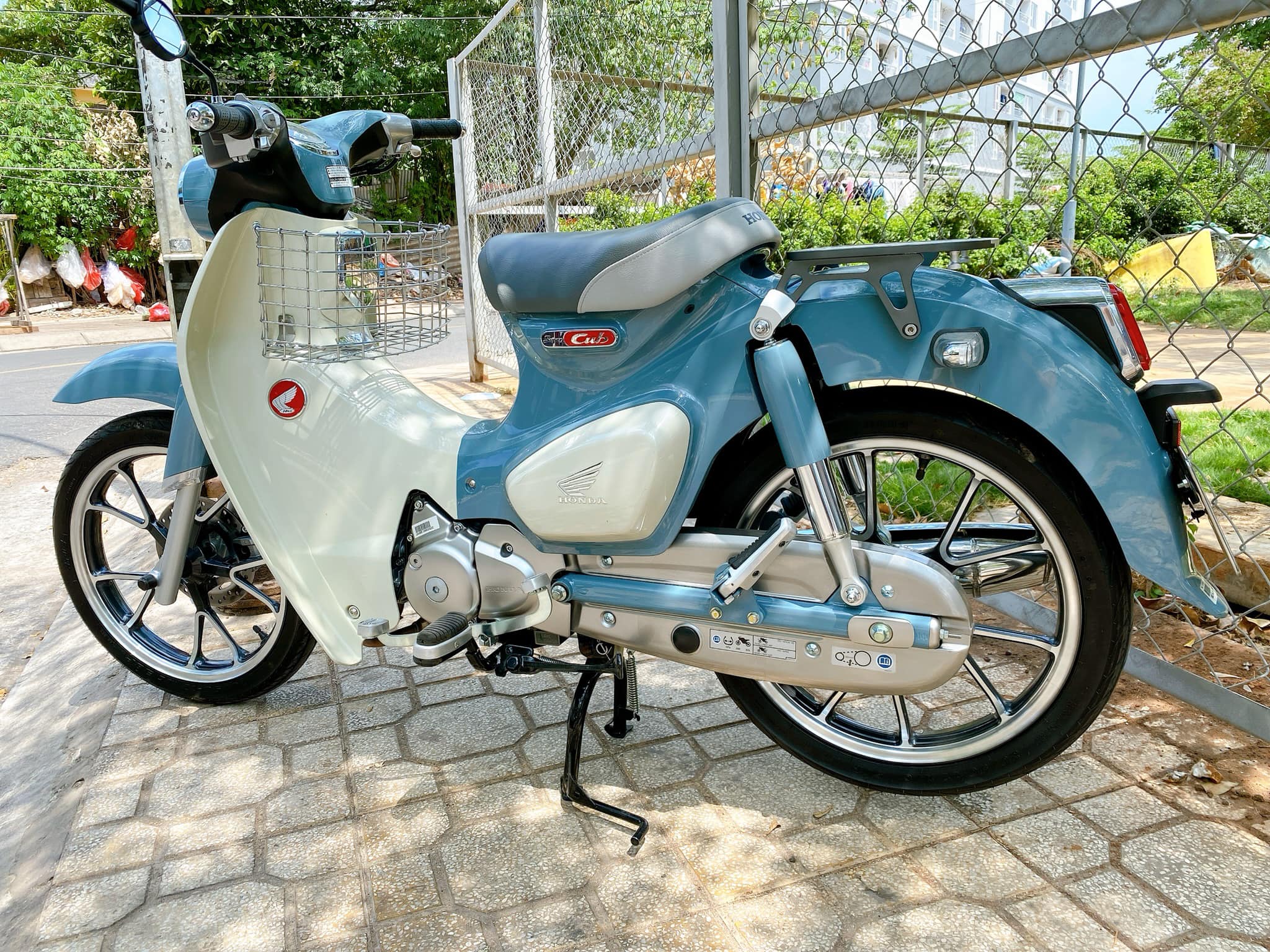 Honda Super Cub C125 2020 có 2 màu sang chảnh mới giá ngang ngửa SH 150  gây sốt mạnh